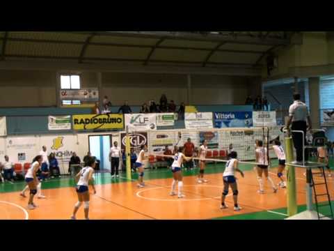 4 - Valeria in Castelfranco PI vs MT Atletico del 22.10.11.mpg