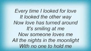 Barry Manilow - It&#39;s All Behind Us Now Lyrics_1