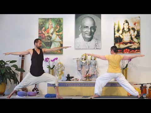 Yogastunde mit Katyayani - Mittelstufe herzöffnend - Live 16:15 Uhr 23.04.2020