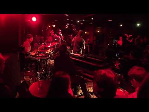 Club d'Elf w/ David Fiuczynski & Brahim Fribgane: Quilty