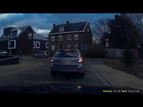 Betekom 🤷‍♂️🤷‍♂️🤷‍♂️