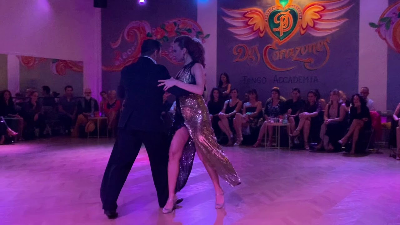 Mariana Casagrnade & Daniel Oviedo 3/4 - 2 Corazones Tango Accademia Rimini 15/11/2019