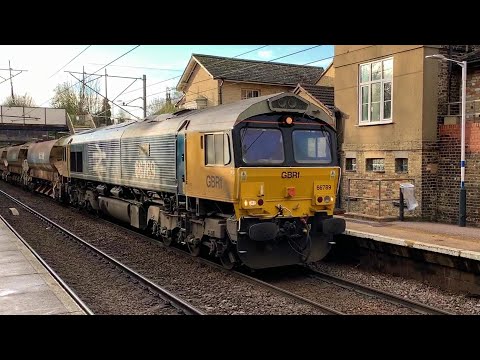 GBRf class 66, 66789 (in special BR large logo livery) passing Ashwell & Morden - 23/11/20