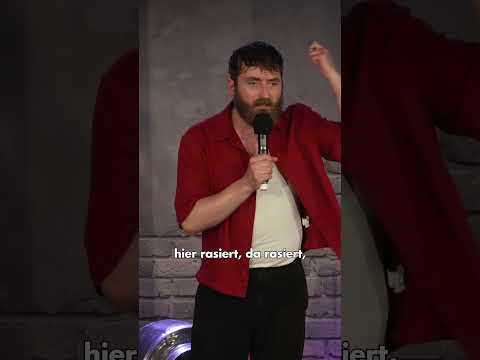 Video Thumbnail: Duschen im Fittnessstudio - Philipp Leinenbach | NightWash Live