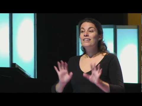 Drawing in class: Rachel Smith at TEDxUFM