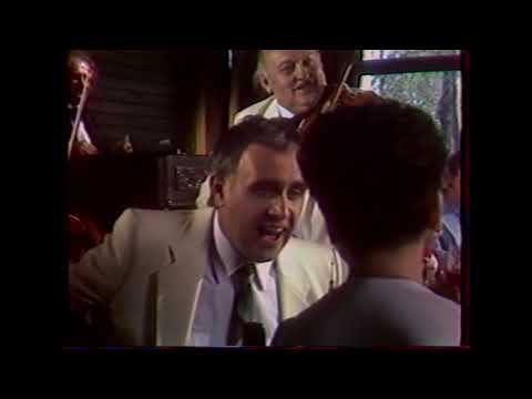 PERE JÁNOS : Szilveszteri nótaszó