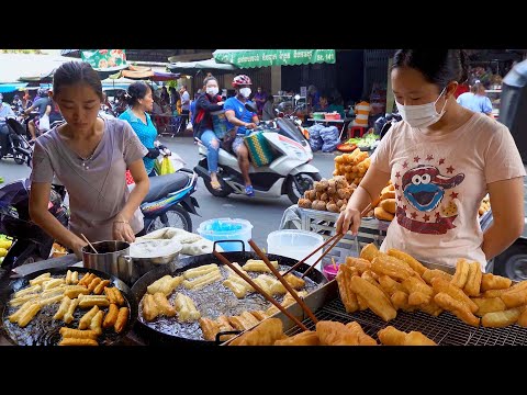 Boeng Proleut Market Food Show - Nom Jak Jol,Coconut Waffle, Breadstick, Lotus Fruit,& More