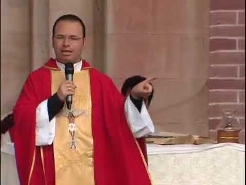 Padre Aicardo Sagrada Eucaristia Jesús Milagroso