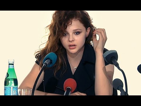 CLOUDS OF SILS MARIA - Ofiicial Trailer #2 (Sub-Esp) [Enlace]