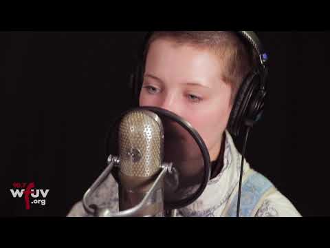 The Shacks - "Follow Me" (Live at WFUV)