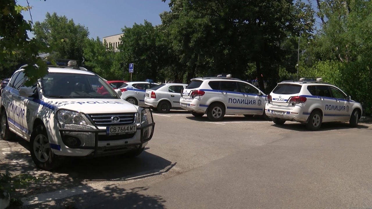 Пияни вилняха с брадва в димитровградско заведение