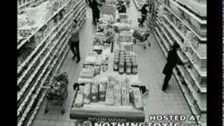 Gimmie Gimmie Gimmie - A perfect circle (videoclip)