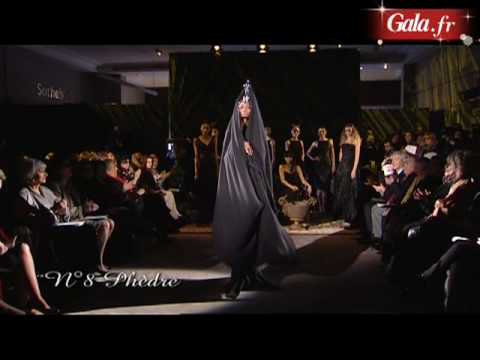 Frank Sorbier commente sa collection avec Viviane Blassel