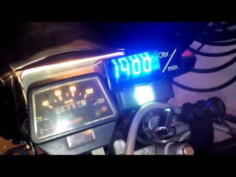 Uniwersalny Obrotomierz elektroniczny firmy Spider.