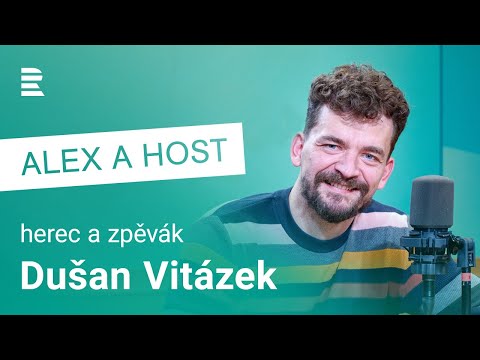 Zpívat se špičáky není snadné a hrabě Krolock je alfaupír, říká Dušan Vitázek o roli v Plese upírů