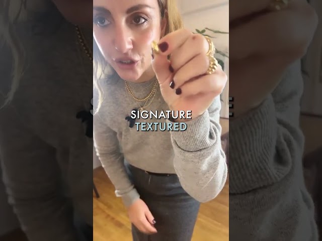 Vídeo relacionado con Pendientes/piercings unisex en forma de lagarto para tragus/hélix, acero inoxidable, sans_pierre, Acero inoxidable, sin piedra