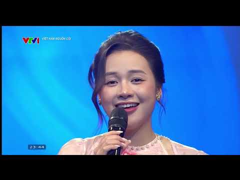 Ảnh bài hát Lúng Liếng - Lóng Lánh (Lóng Lánh - Lúng Liếng) - Thể hiện bởi Vũ Thùy Linh