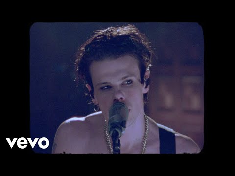 YUNGBLUD - Zombie (Live From Hansa Studios)