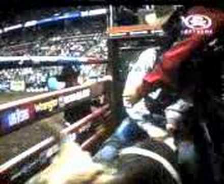 Colby Yates vs. Bells Blue