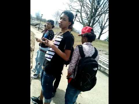 Tity ¥¥ ft G chamo (un 1dia bien )