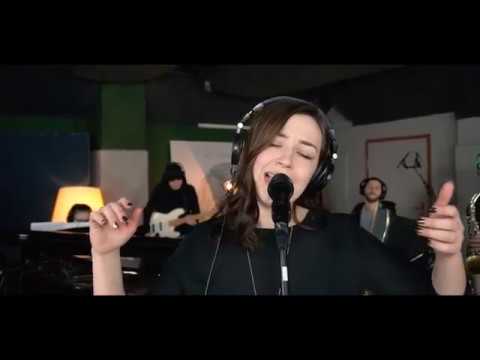 Tatiana Nova - Land Of Oz (Live At Ballroom Studios)