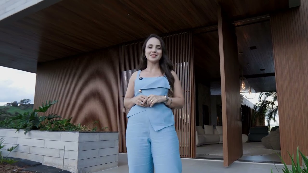 Mansão de 17 Milhões — Aldeia do Vale