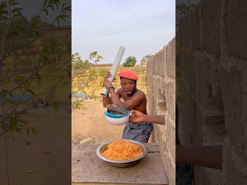 The thieves tricked me with an empty dish😂 #indianfunnyvideos #newमारवाड़ीcomedy #funny