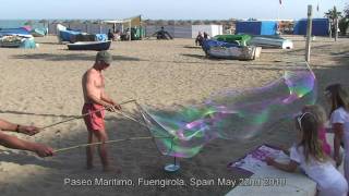 preview picture of video 'Paseo Maritimo. Fuengirola, España'