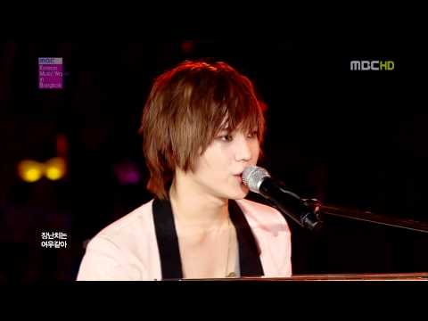 120428 Korean Music Wave in BKK IU & Taemin (태민) -- Gee + Juliette + Hello