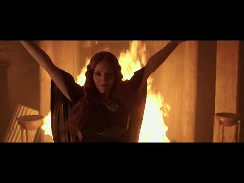 Una Famiglia Mostruosa - Clip dal film - "So' proprio dei mostri"