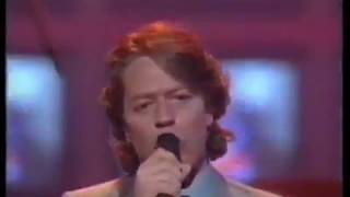 Robert Palmer - Addicted To Love (Live 1986 VMA&#39;s)