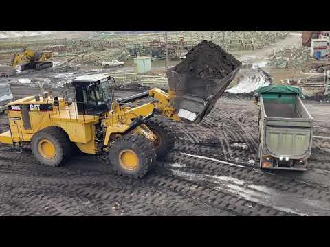 Caterpillar 992G Wheel Loader Loading Coal On Trucks - Sotiriadis/Labrianidis Mining