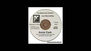 Annie Clark - Live at The Middle East Upstairs - 9/25/2003
