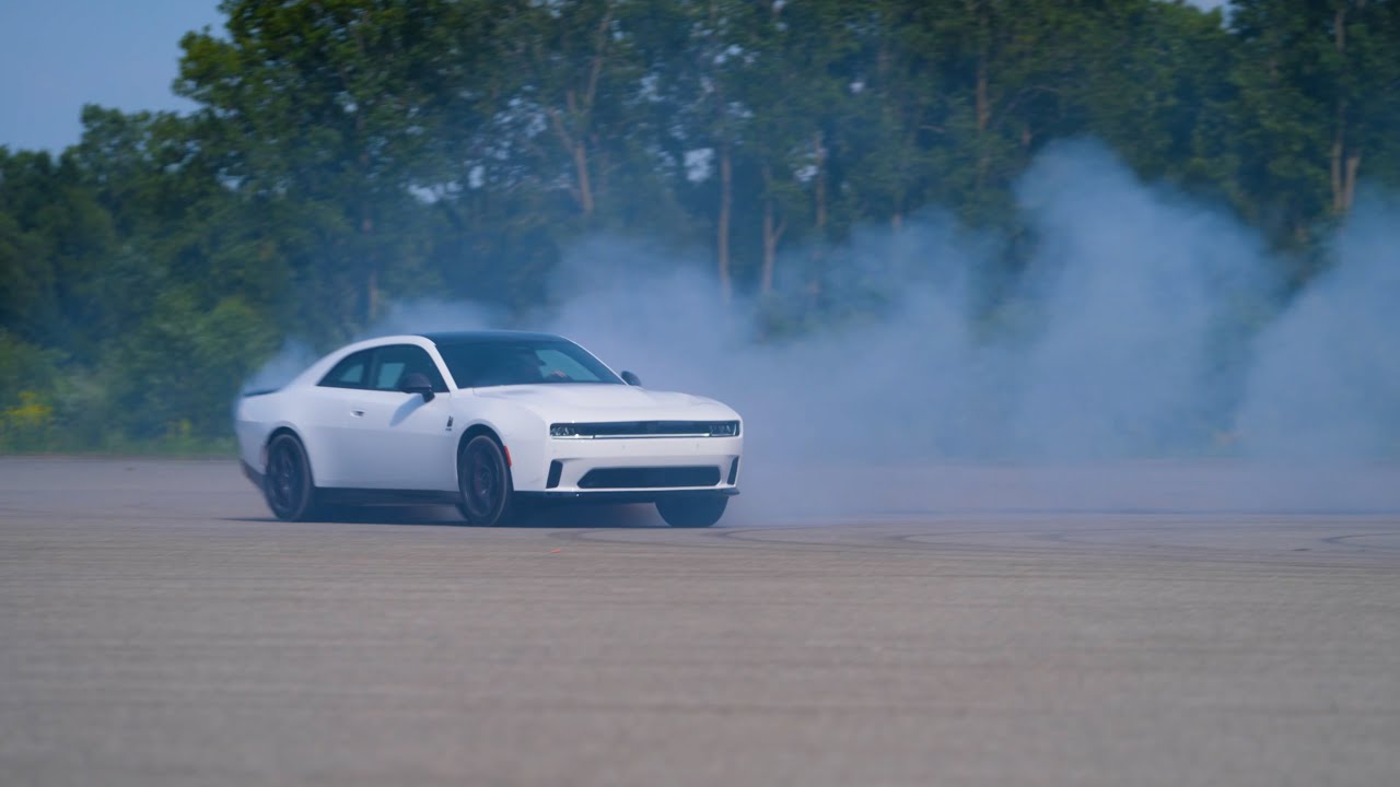 2024 Dodge Charger Daytona Scat Pack — Fratzonic Chambered Exhaust