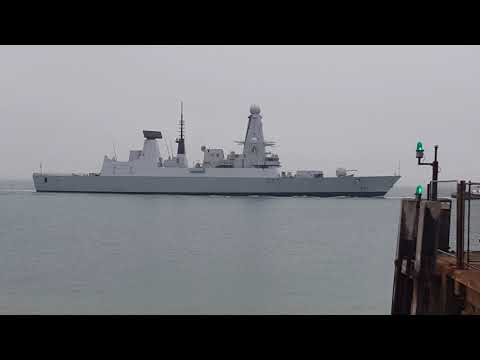 Hms Duncan sailing past Southsea fair