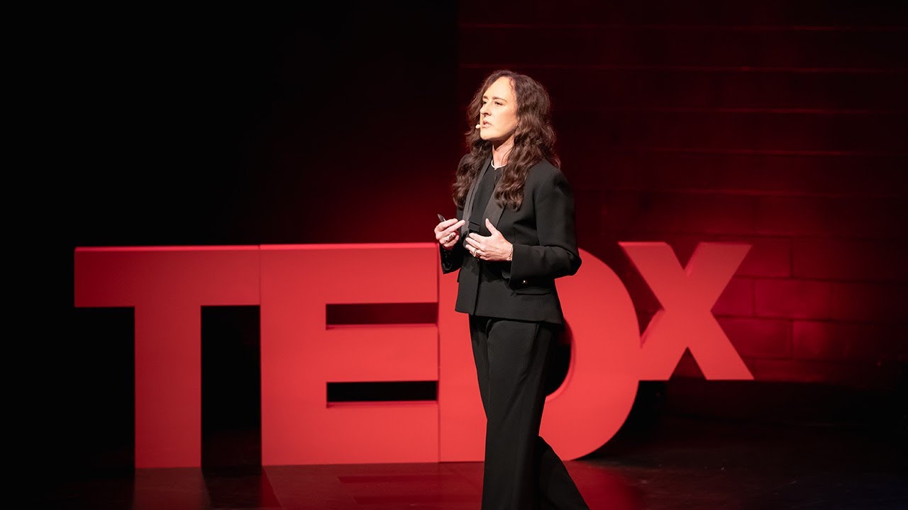 Your Next Great Love Story Could Be a Crime Scene | Kylee Dennis | TEDxWollongong