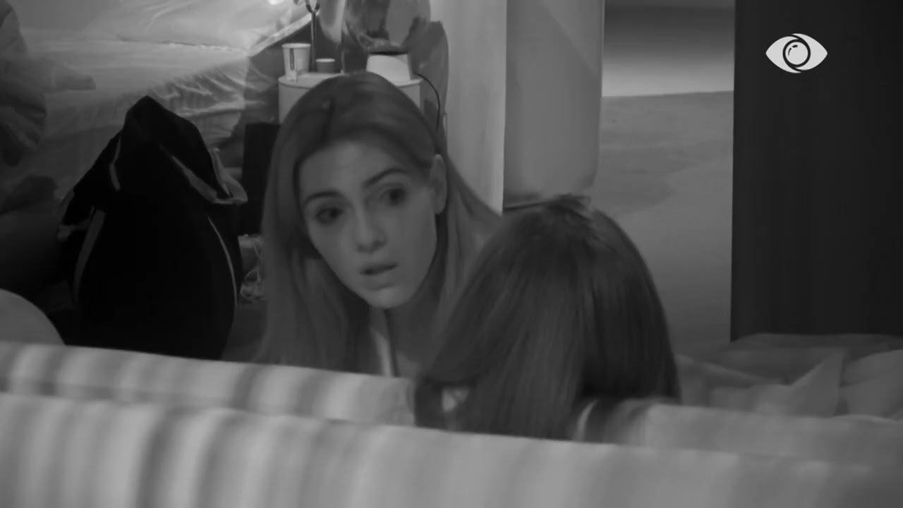 “Po bën lojën e pisët të atij”/ Loredana diskuton me Livian për Jozin