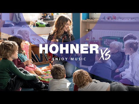 Демонстрация аккордеона Hohner XS