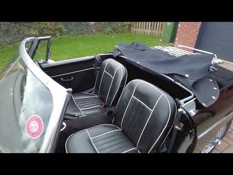 1964 MG MGB Roadster   Interior Review