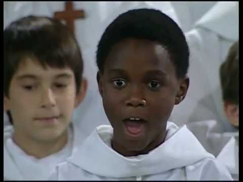 "Moravský mouřenín" zpívá lidovou píseň "Teče voda, teče"...