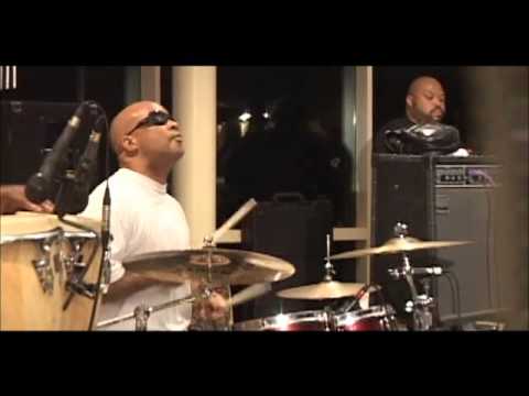 Vybe Band   Can't Help But Wait