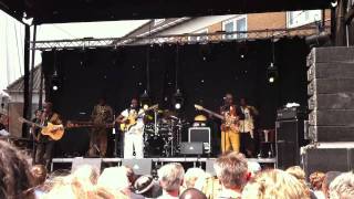 Habib KOITé & Bamada