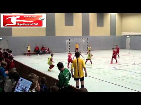 E-Junioren/TB Hilligsfeld III -FC Oberes Extertal /MegaMeister2009/Soccerweekend 2015