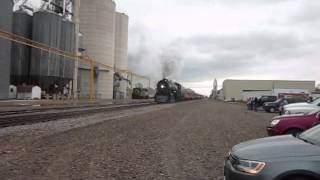 preview picture of video 'Milwaukee Road 261 leaving Litchfield, MN'