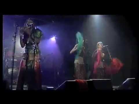 Sally Nyolo "Semengue" & "Songuisseto" (Live)