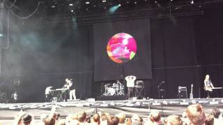 The Naked an Famous - A Wolf In Geek&#39;s Clothing @ Rock im Park 2011