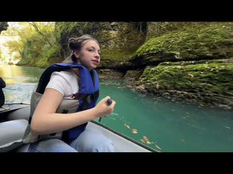 My first rafting. Beautiful girl and beautiful nature #usa #rafting #cute #cutegirl #texas 