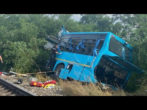 Eurocity stößt mit Bus zusammen – Mehrere Tote in der Slowakei