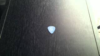 Video thumbnail for Dunlop Gator Grip (1.14 mm thick) Demo by AskAGuitarPro