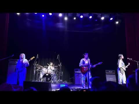 QWER - at Ridglea Theater, Fort Worth, TX